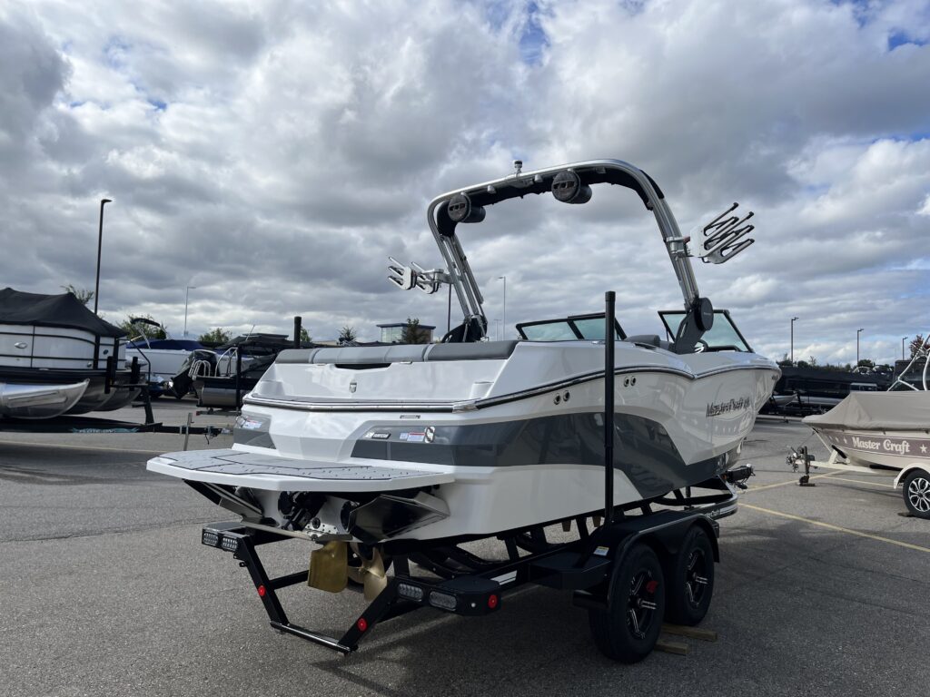 2024 MasterCraft NXT21