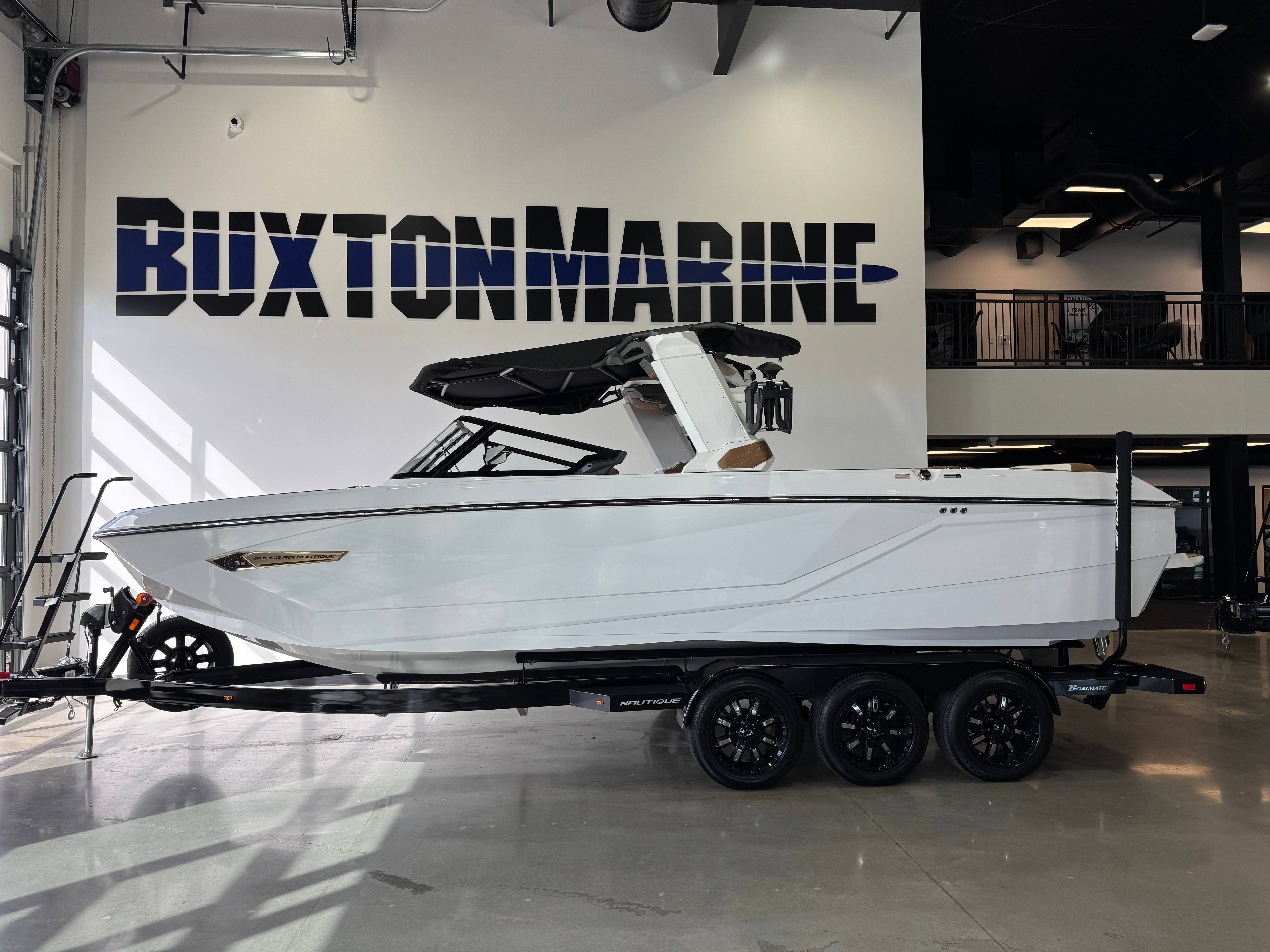 boat.Title