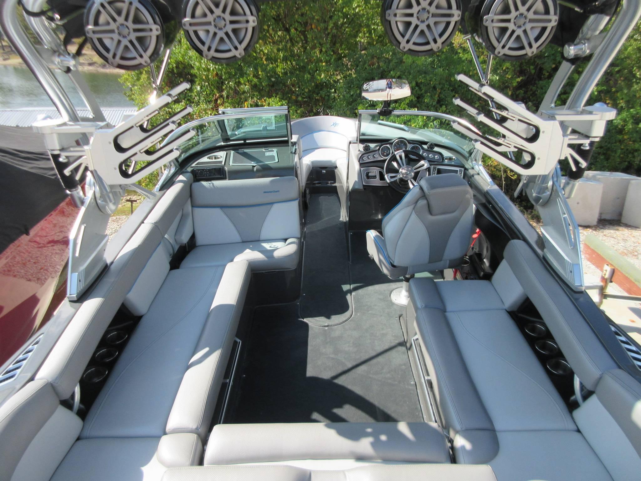 2017 MasterCraft XT23