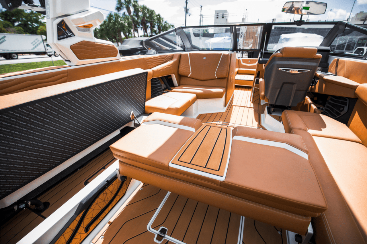 2025 Nautique G25