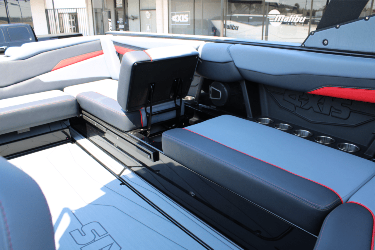 2025 Axis T250