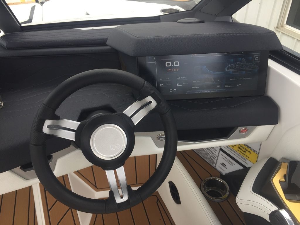 2025 Nautique Super Air Nautique G23