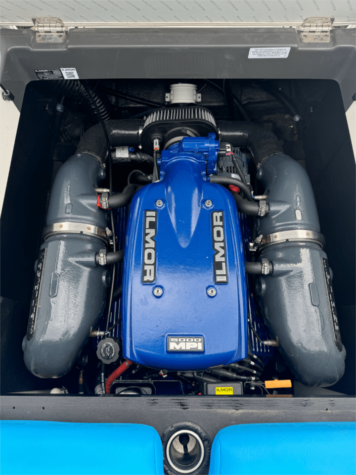 2018 MasterCraft XT23