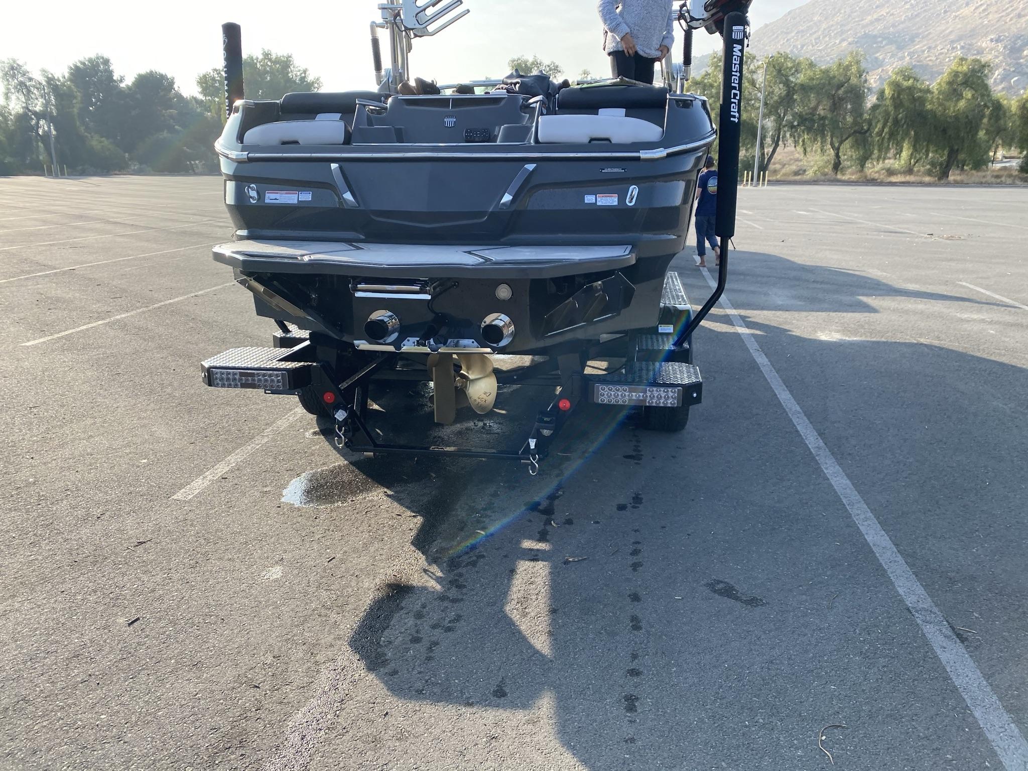 2021 MasterCraft X24