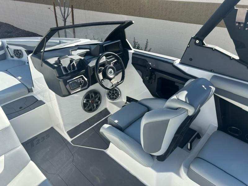 2023 Axis T235
