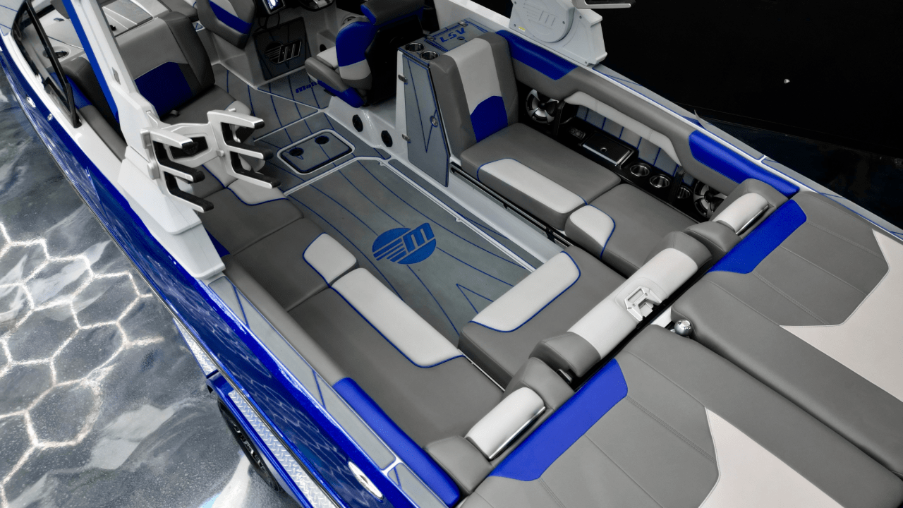 2021 Malibu Wakesetter 25 LSV