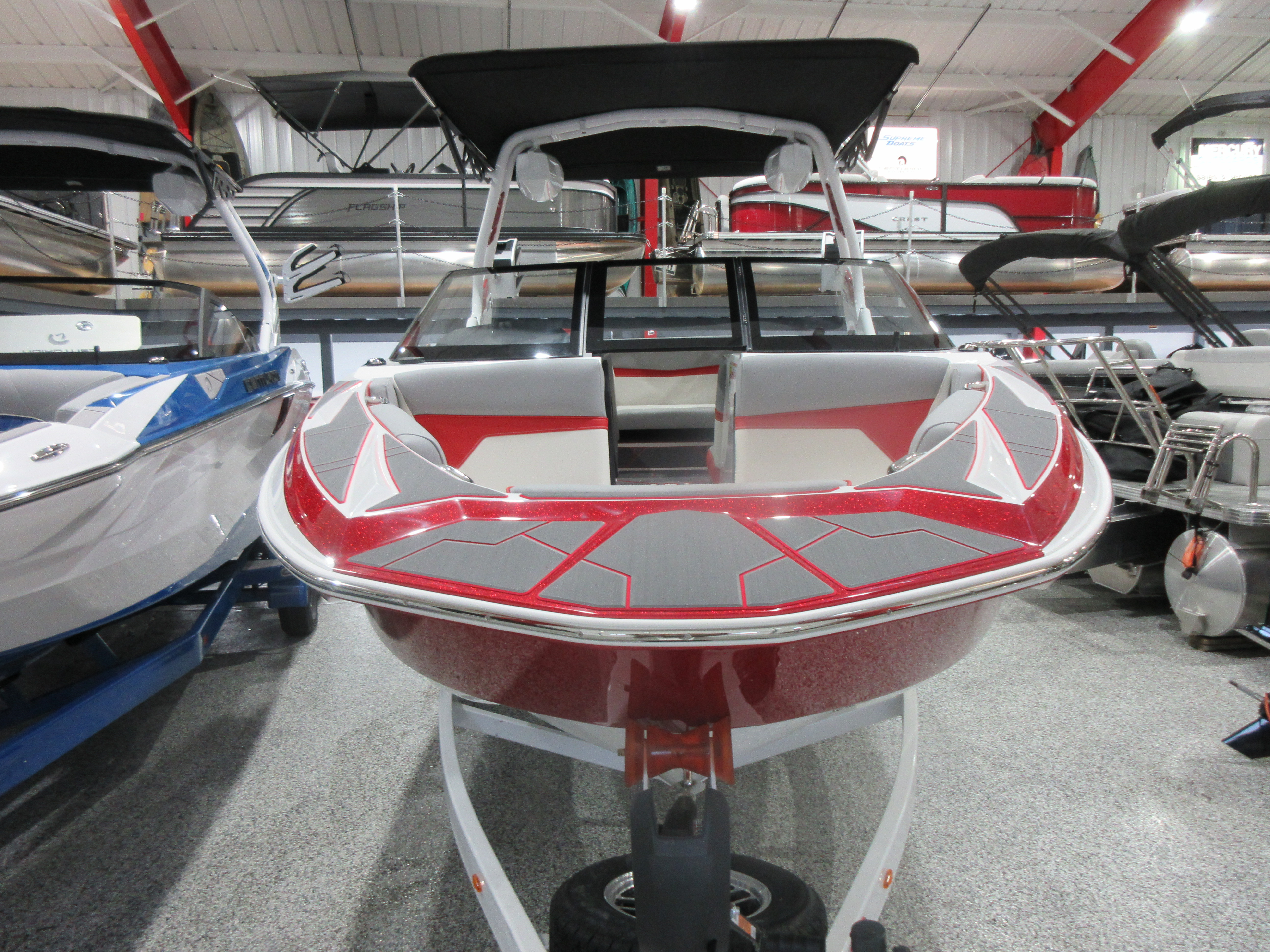 2024 Supreme S220