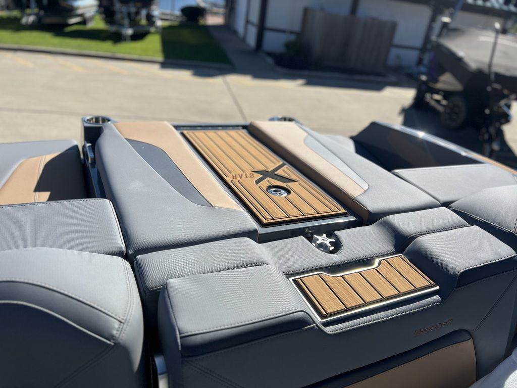 2024 MasterCraft XStar S