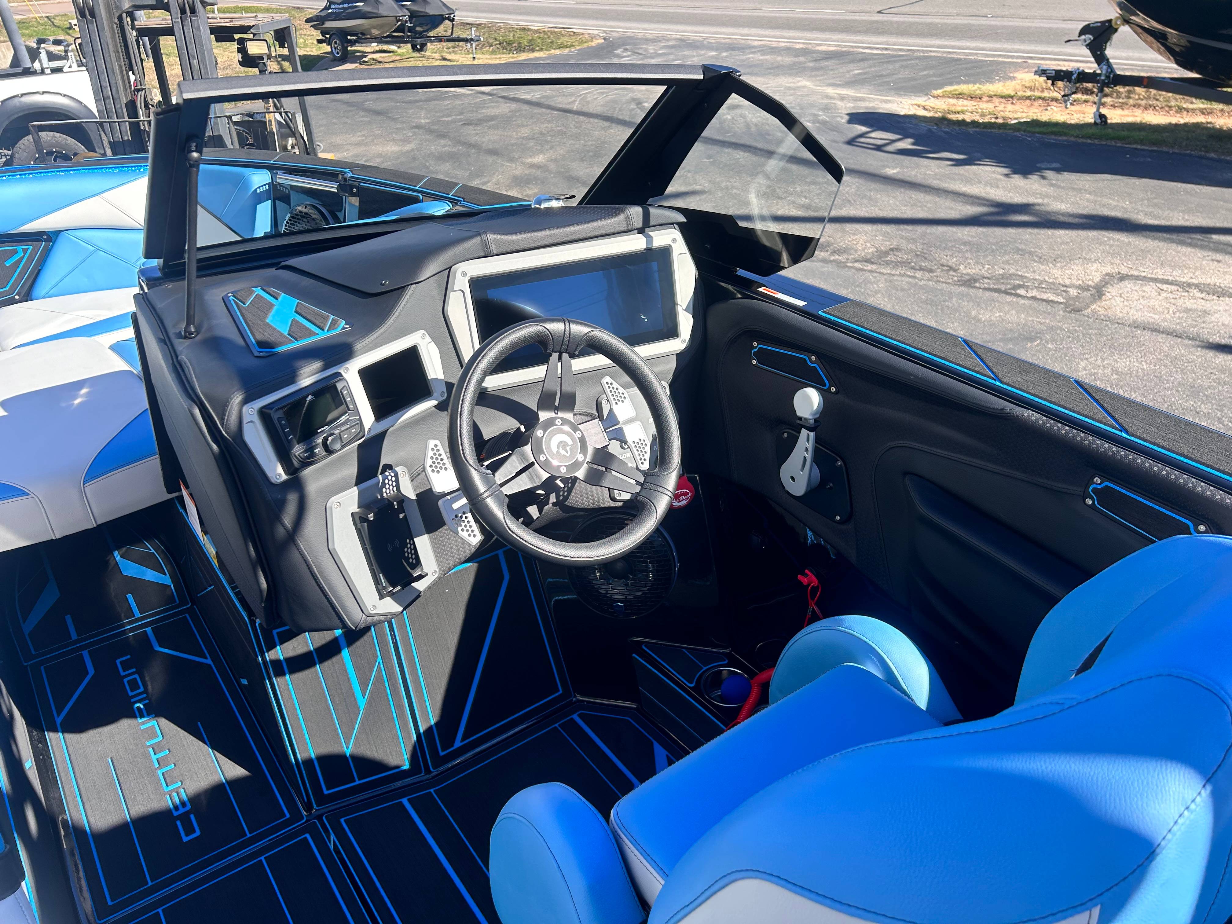 2025 Centurion NV233