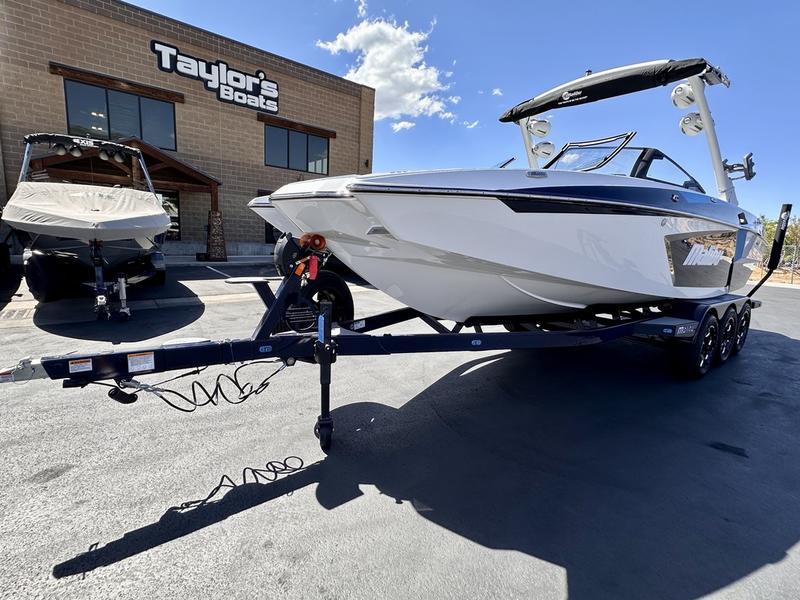2024 Malibu 24 MXZ