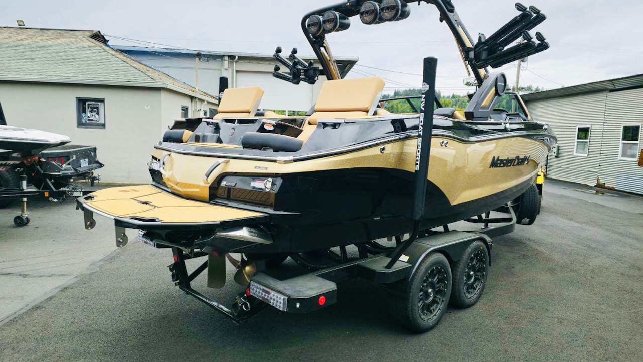 boat.Title