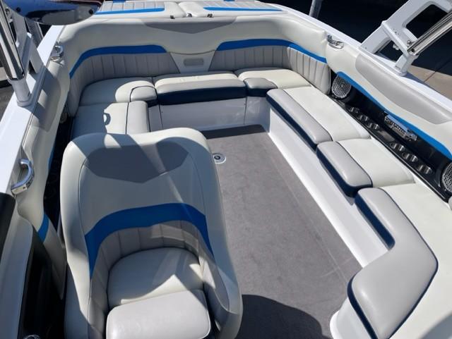 2013 Malibu Wakesetter 24 MXZ **Pending Deal**