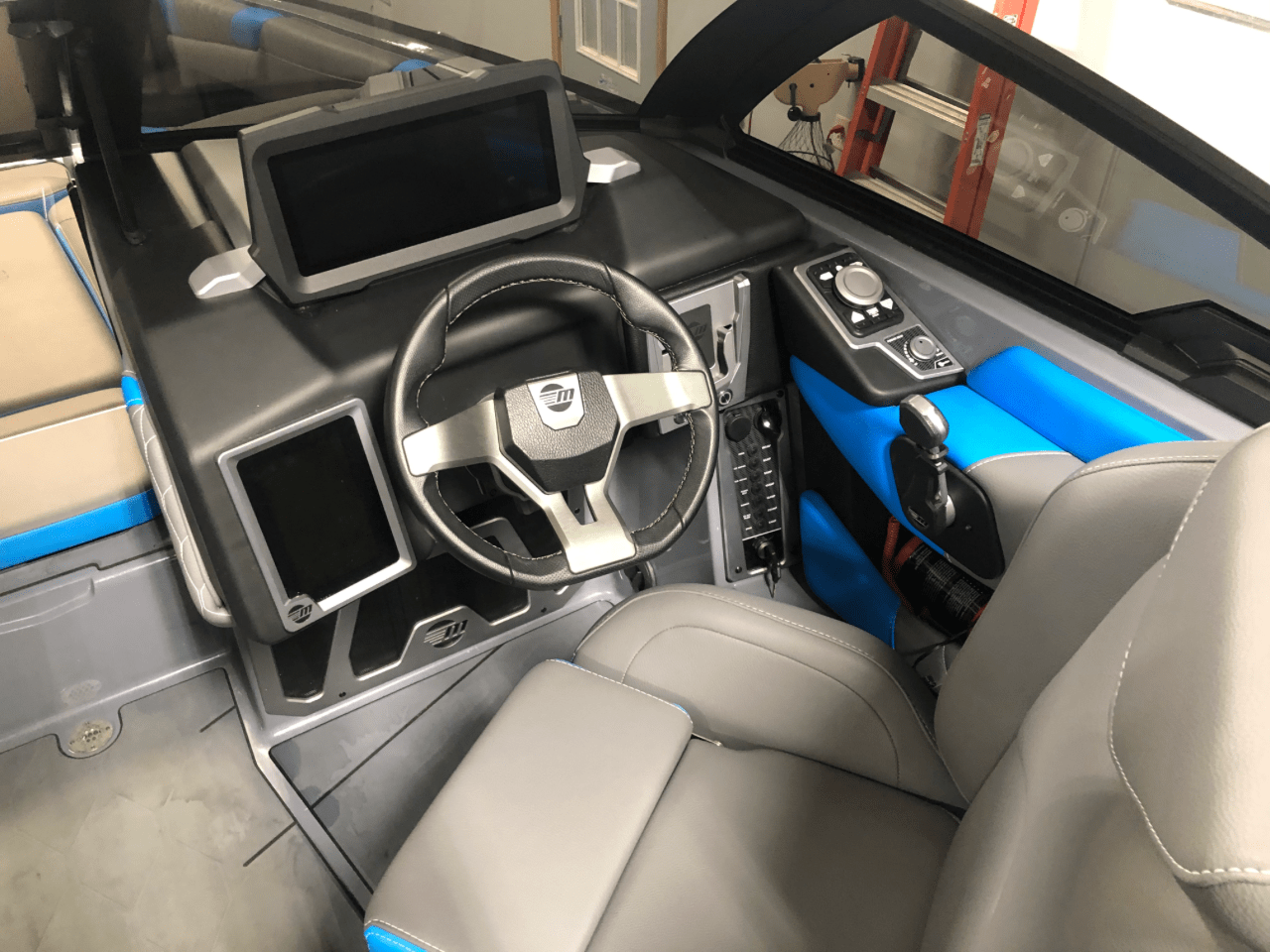 2021 Malibu M220 low hours