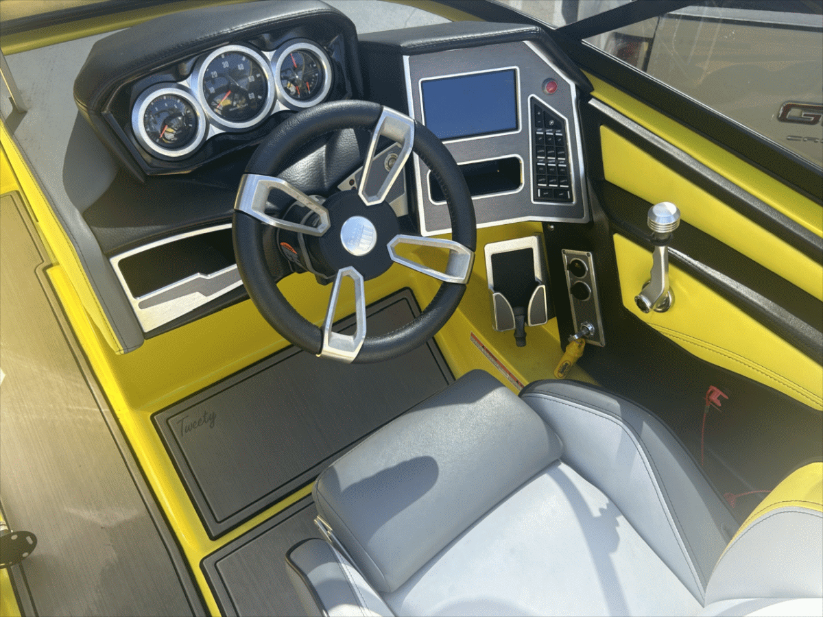 2021 Mastercraft XT21