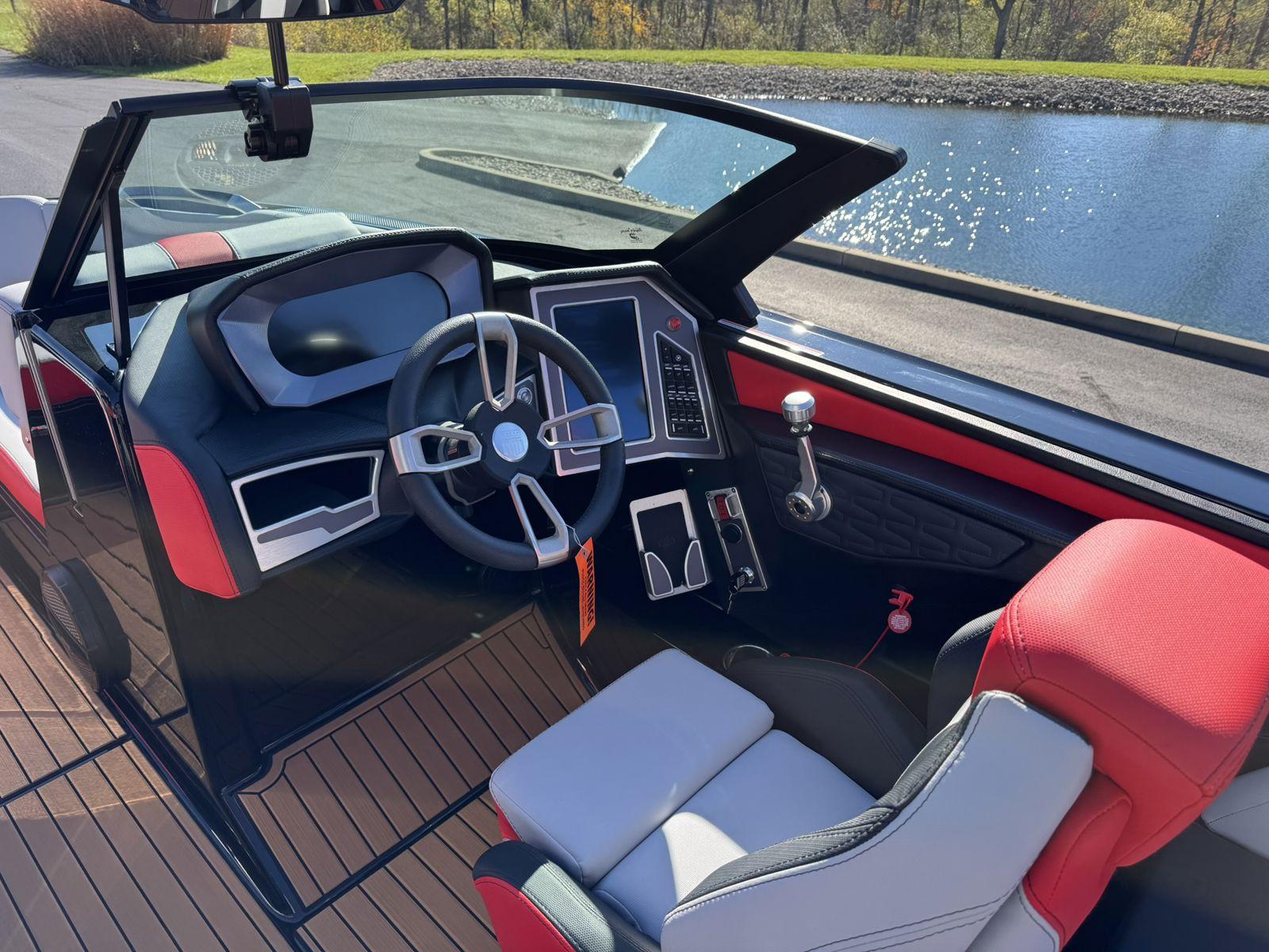 2024 MasterCraft X24