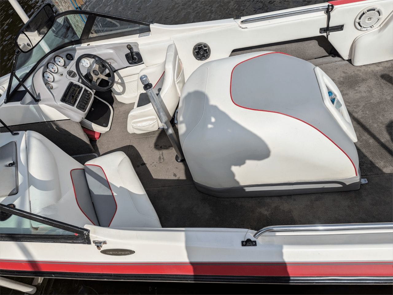 2001 Ski Centurion Sport Bow Rider