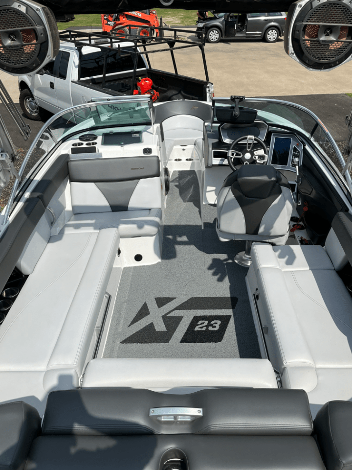 2020 Mastercraft XT23