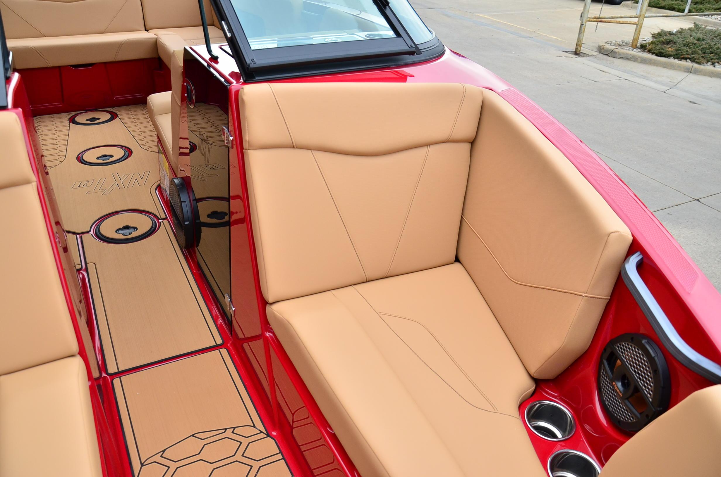 2024 MasterCraft NXT21 – 2024 Model Year End Clearance Priced!