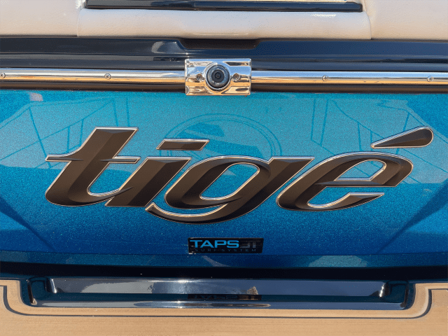 NEW 2024 TIGE 22 RZX w/ Thruster REBATES!