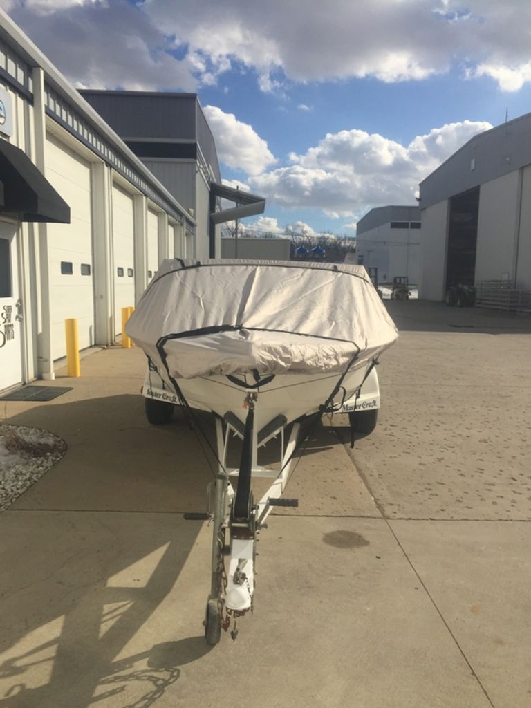 1986 Mastercraft Ski Boat