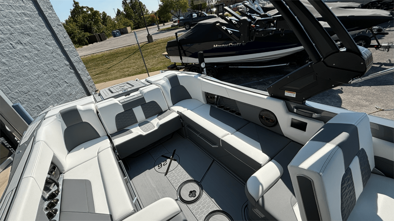 2025 MasterCraft X26