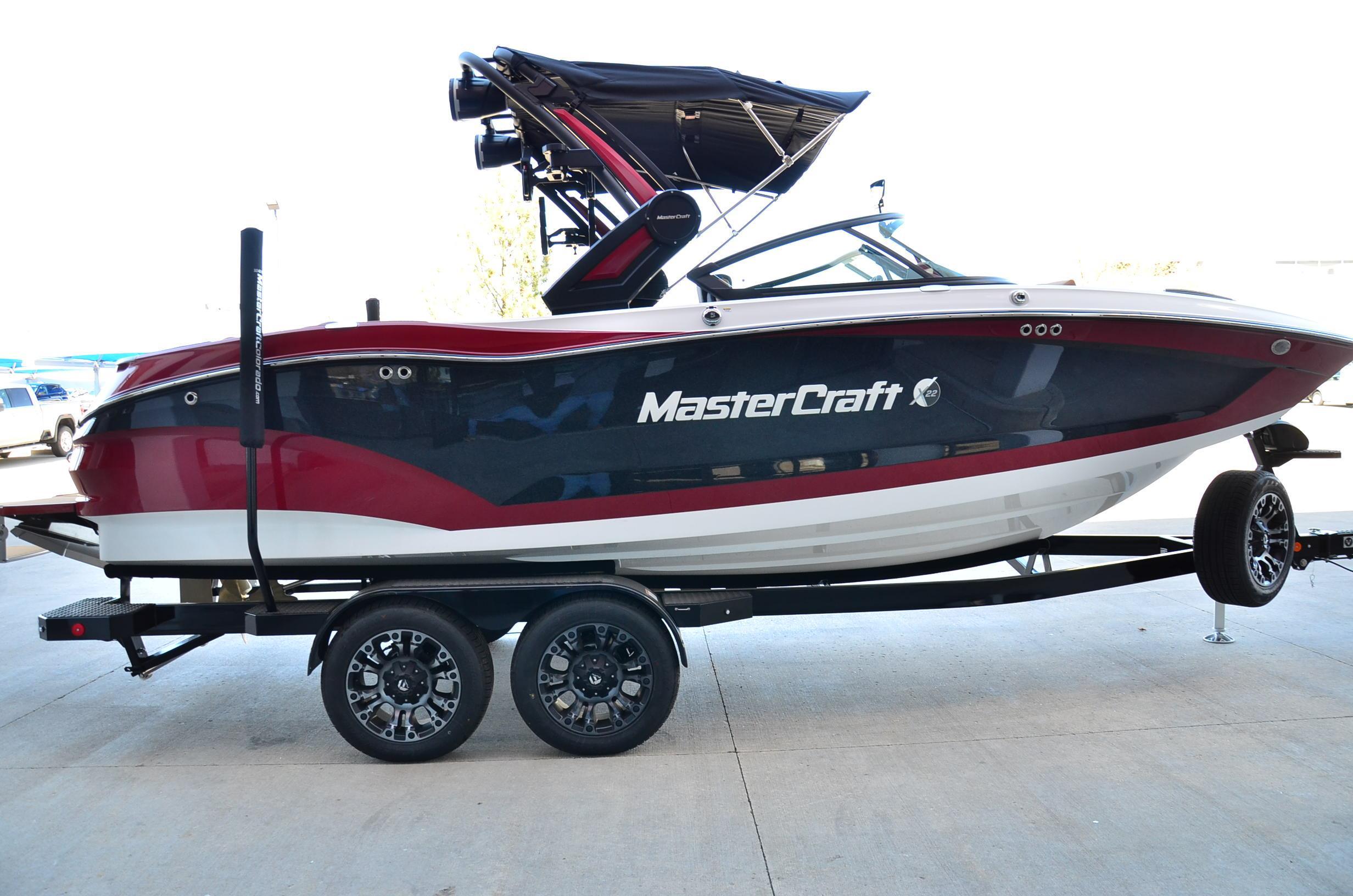 2024 MasterCraft X22 – Classic MasterCraft ProTour Red! 2024 Model Year End Clearance!