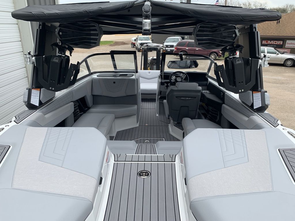 2024 Nautique Super Air Nautique G21