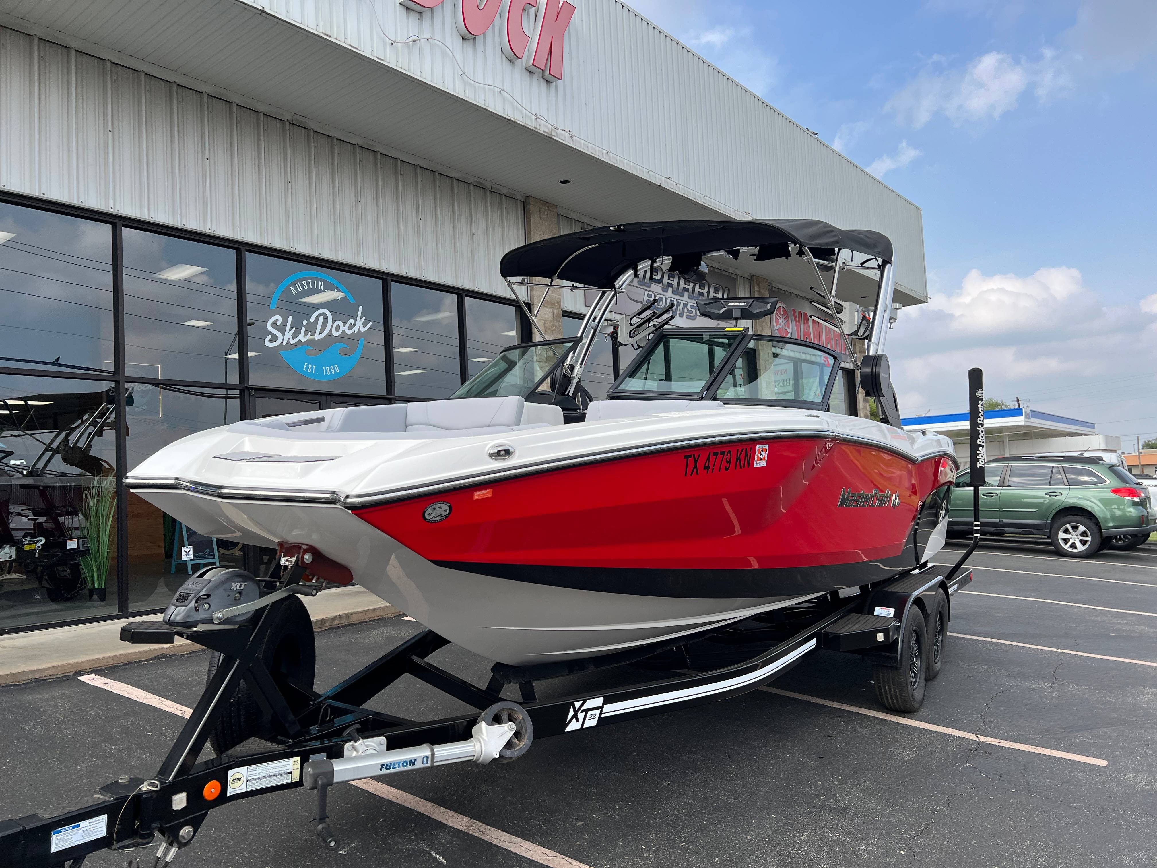 2022 MasterCraft NXT 22