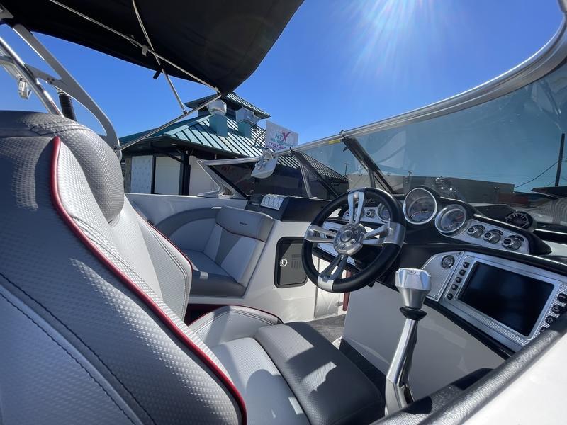 2016 MasterCraft X23