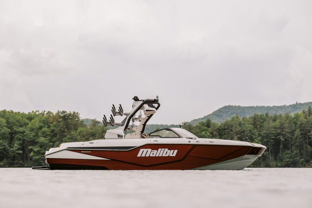 2025 Malibu Boats M230