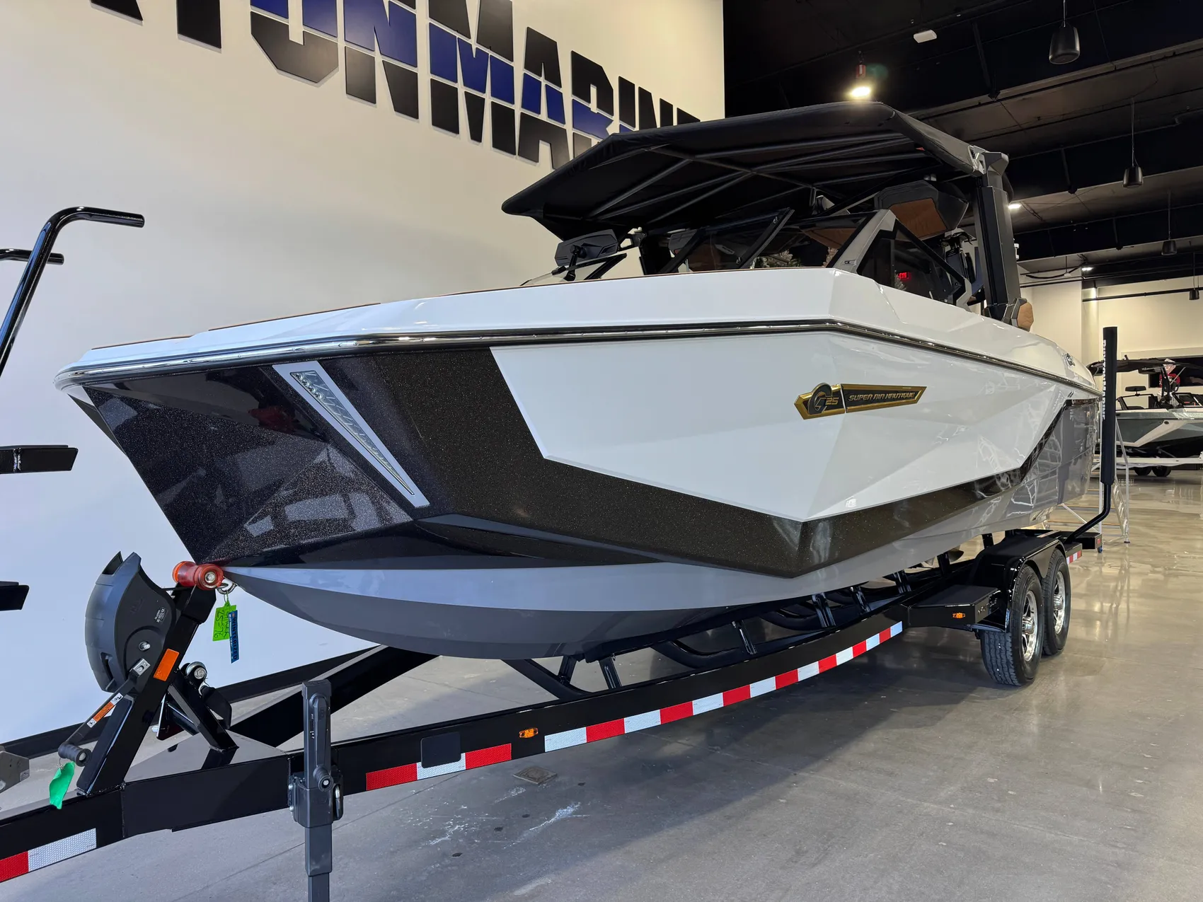 2025 Nautique G25
