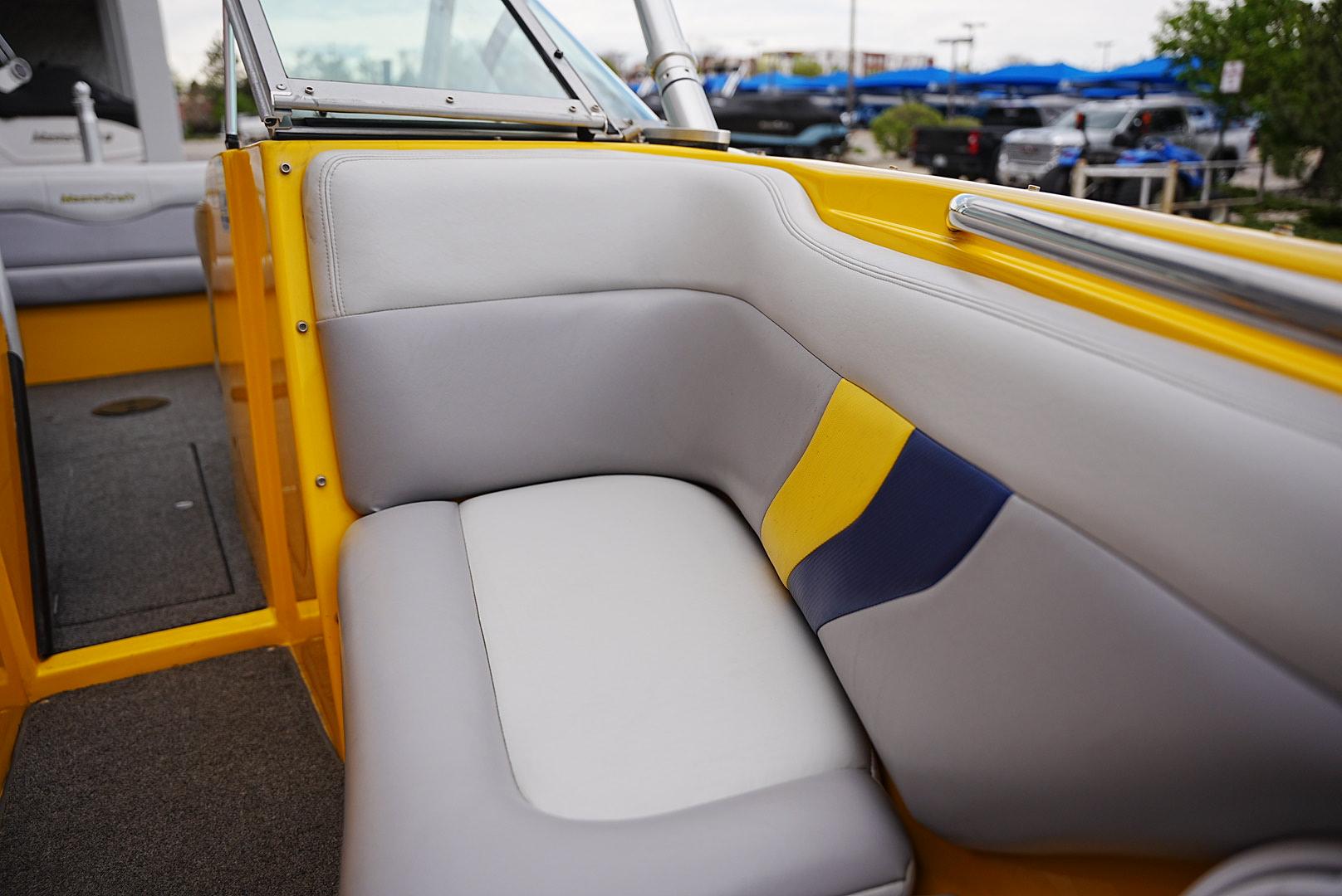 2007 MasterCraft X1 -NEW ENGINE, NEW WATER PUMP, NEW ALTERNATOR, NEW MANIFOLDS, NEW UPHOLSTERY!!!