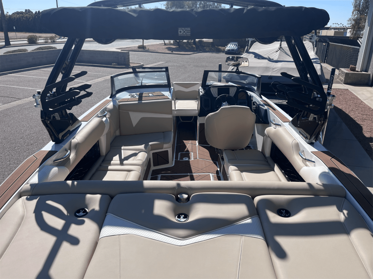 2025 Supreme S220