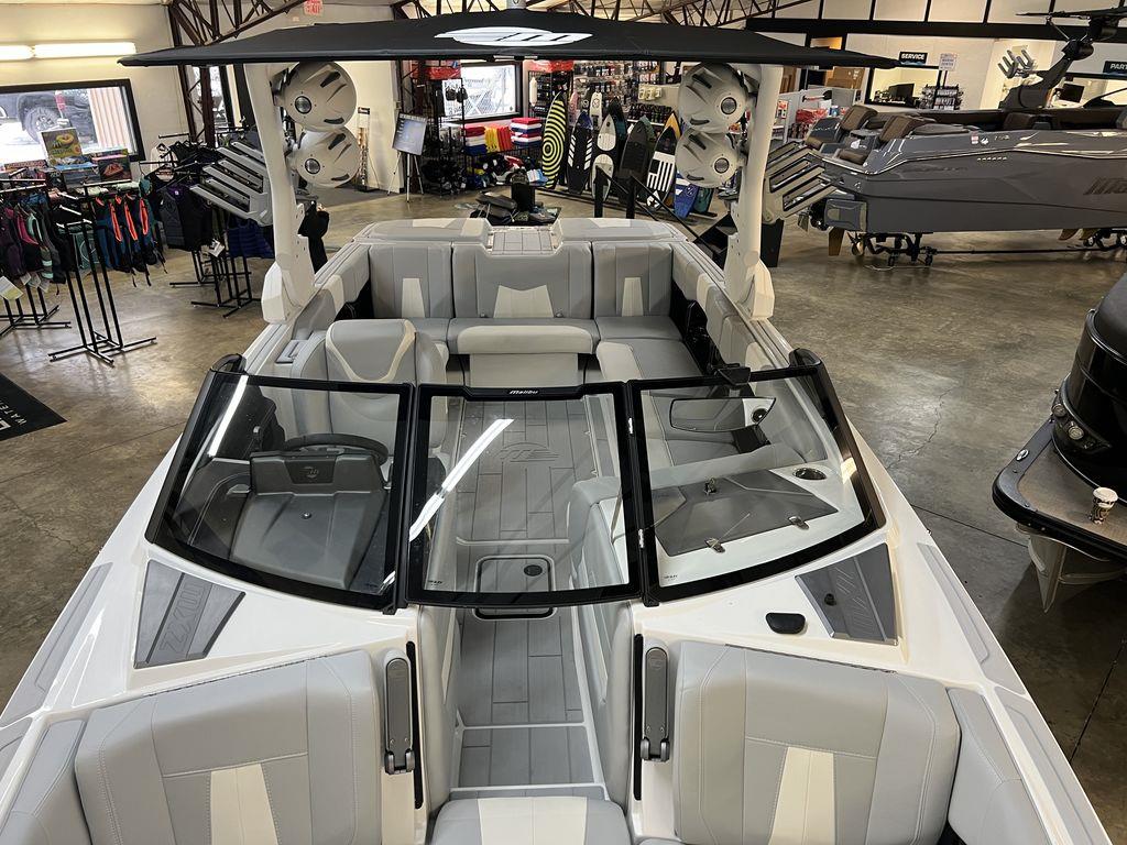 boat.Title