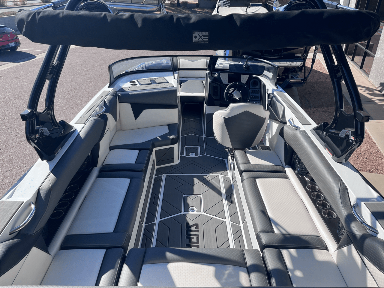 2025 Supreme S240