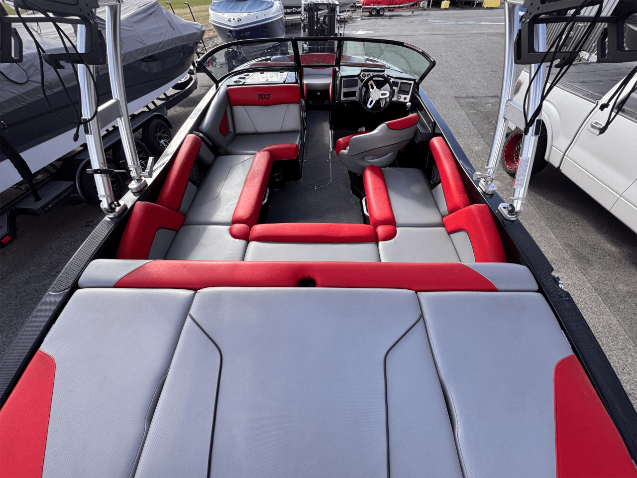2017 MasterCraft NXT20