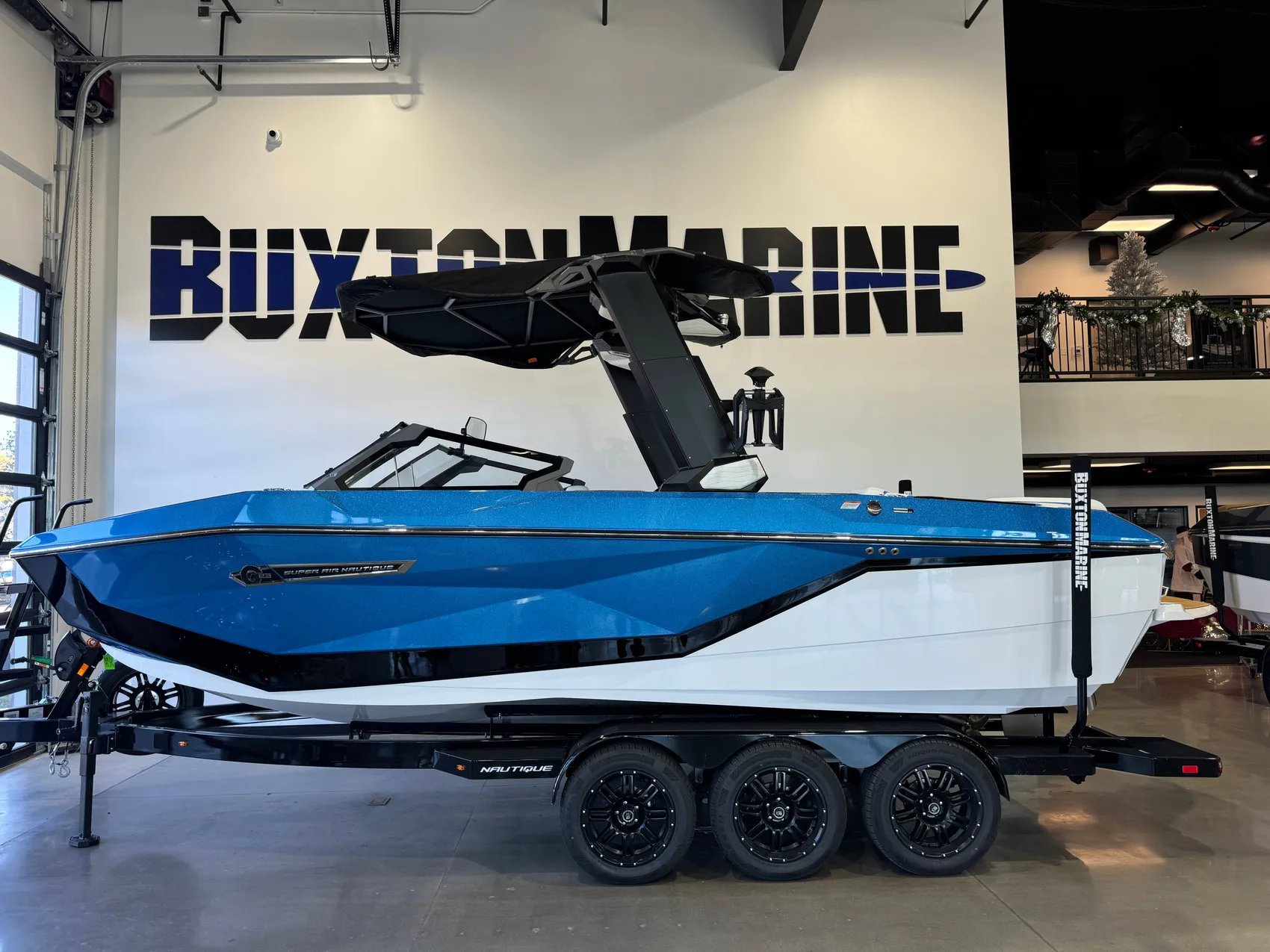 2025 Nautique G23