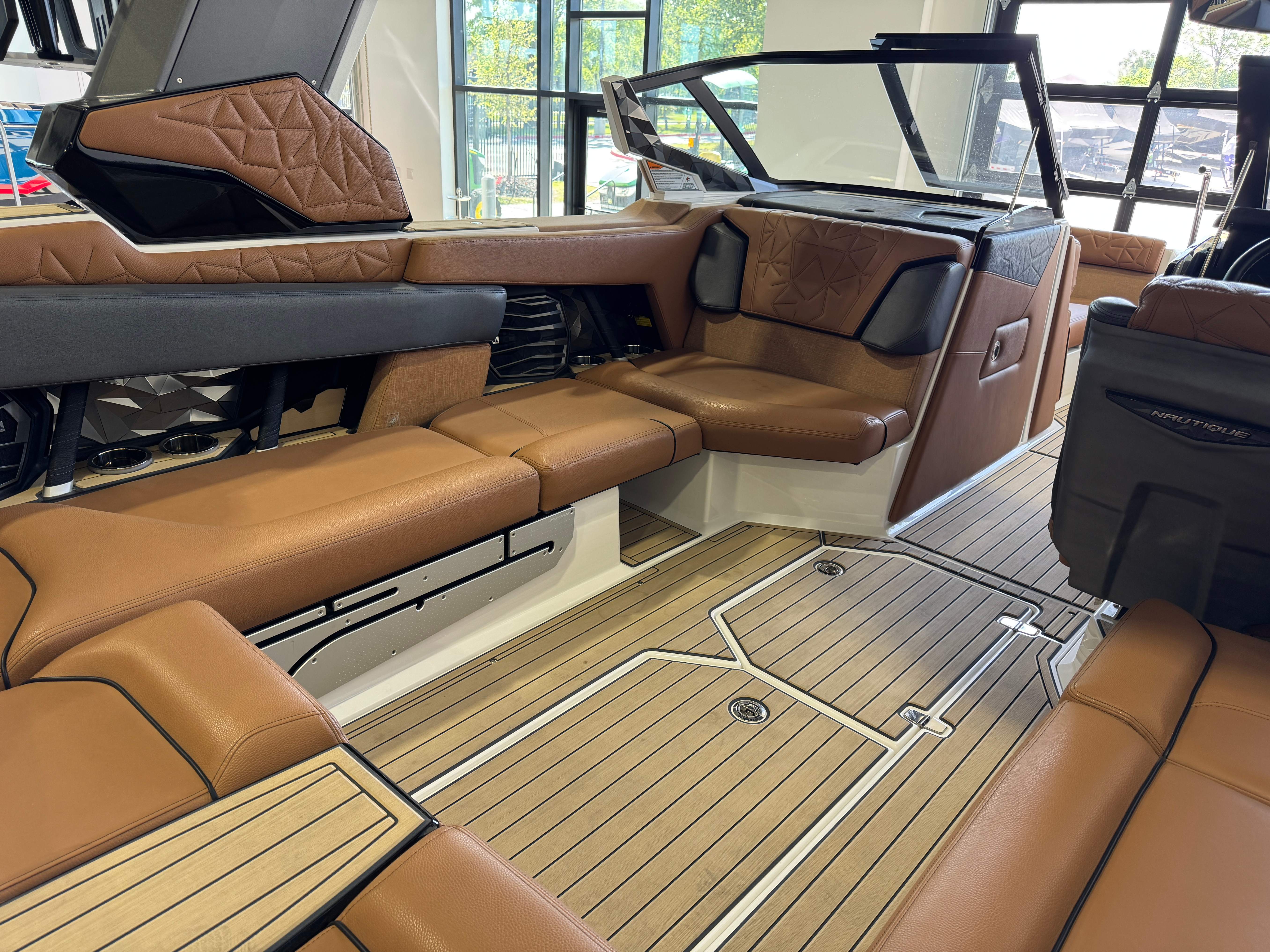 2022 Nautique Super Air Nautique G23 Paragon