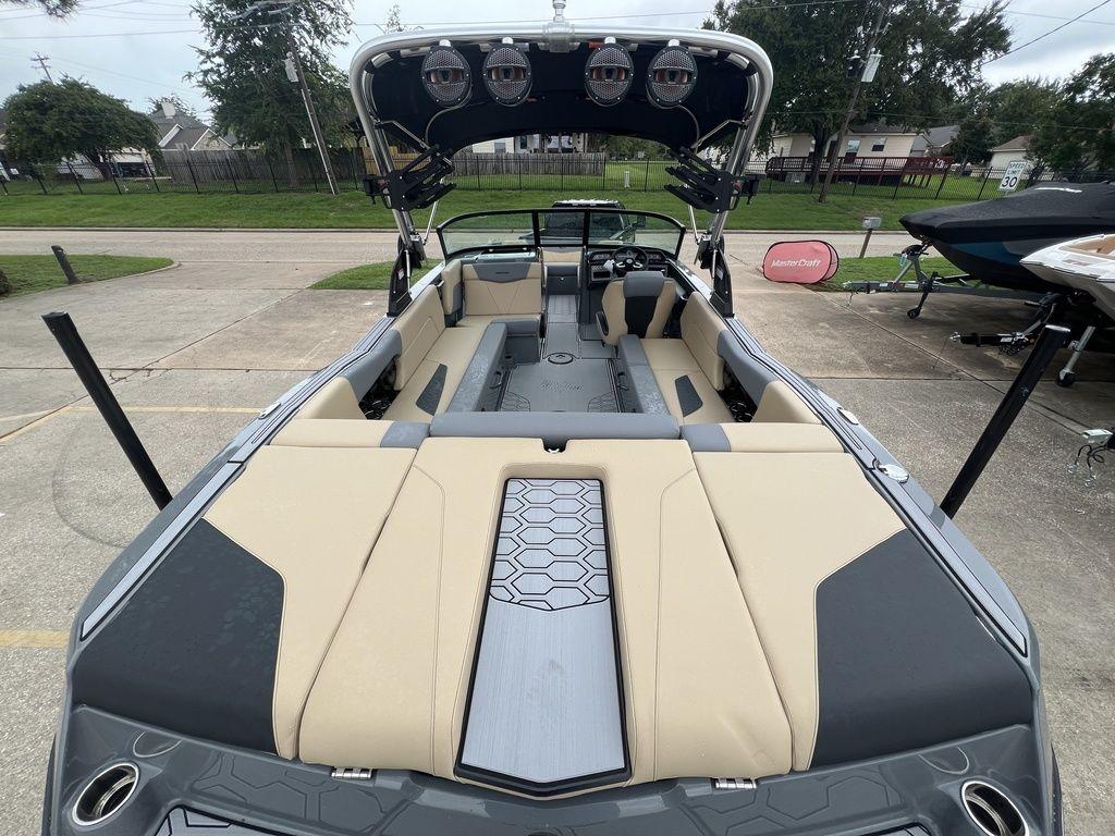 2025 MasterCraft NXT24