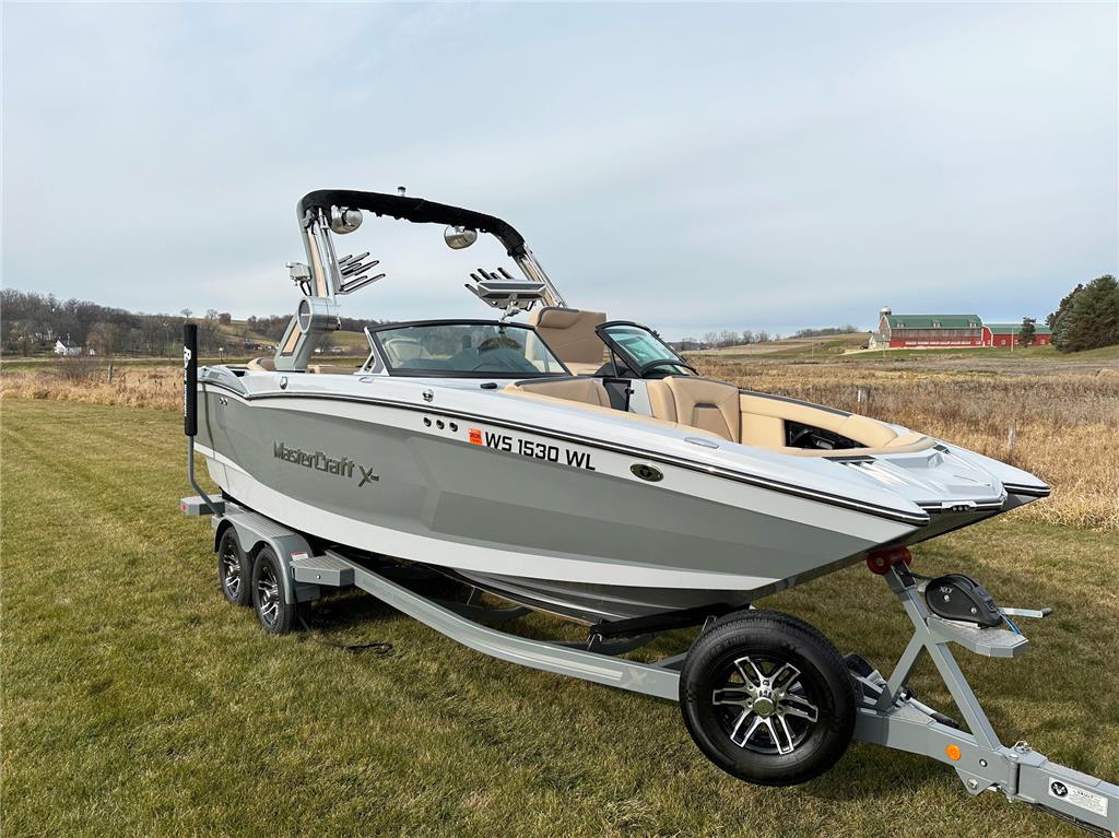 2022 MasterCraft Xstar X-Star 104 hrs! Includes trailer! 6.2L Ilmore