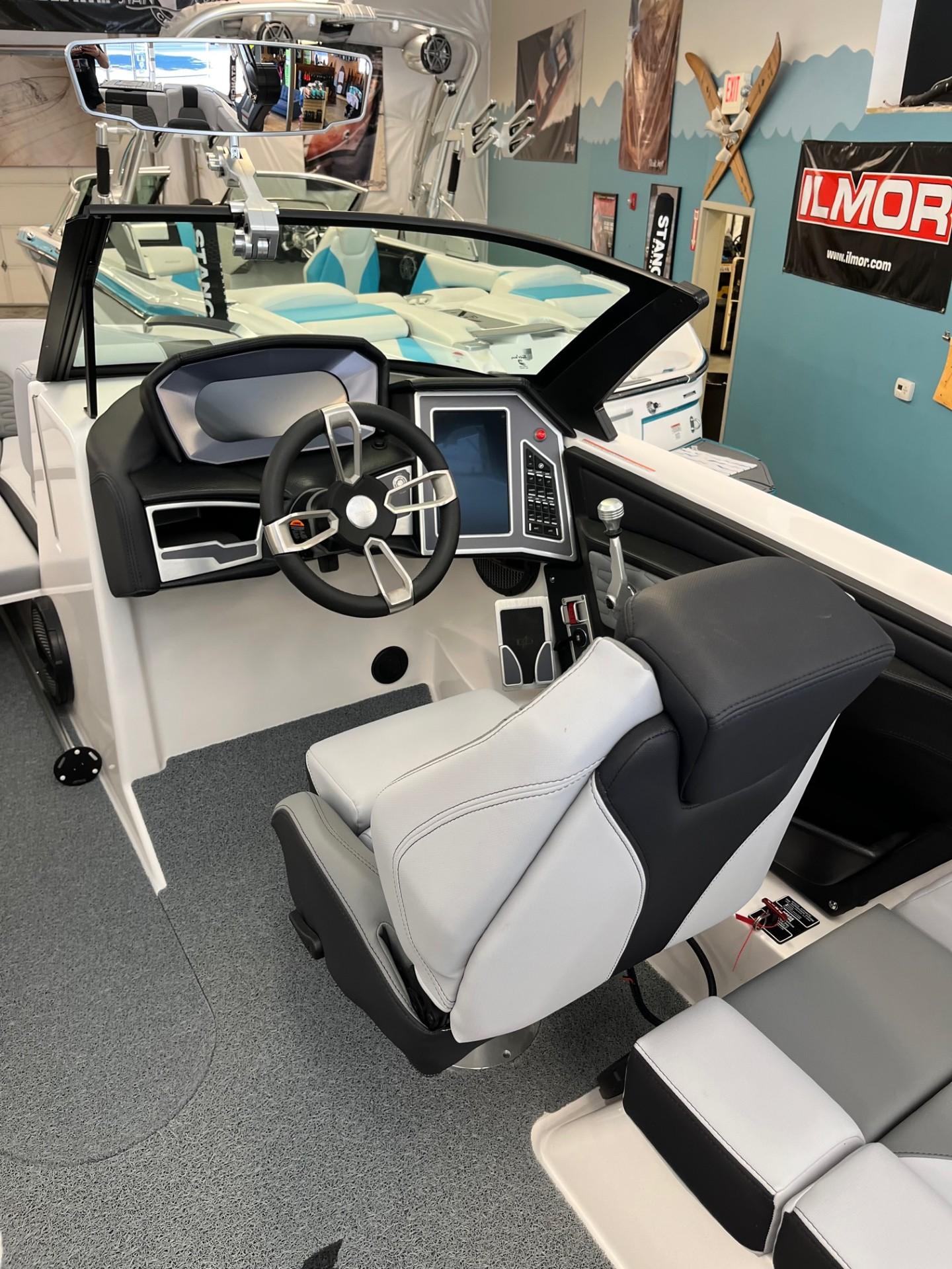 2024 MasterCraft X22