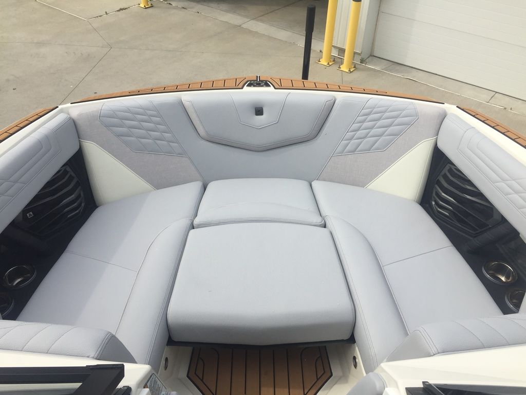 2024 Nautique Super Air Nautique G21