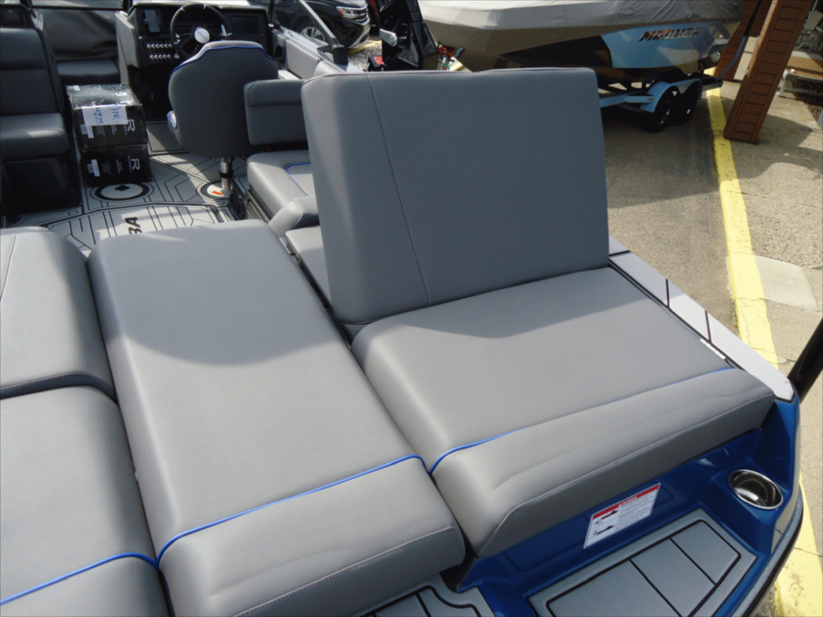 New 2024 Moomba Craz, Closeout Priced