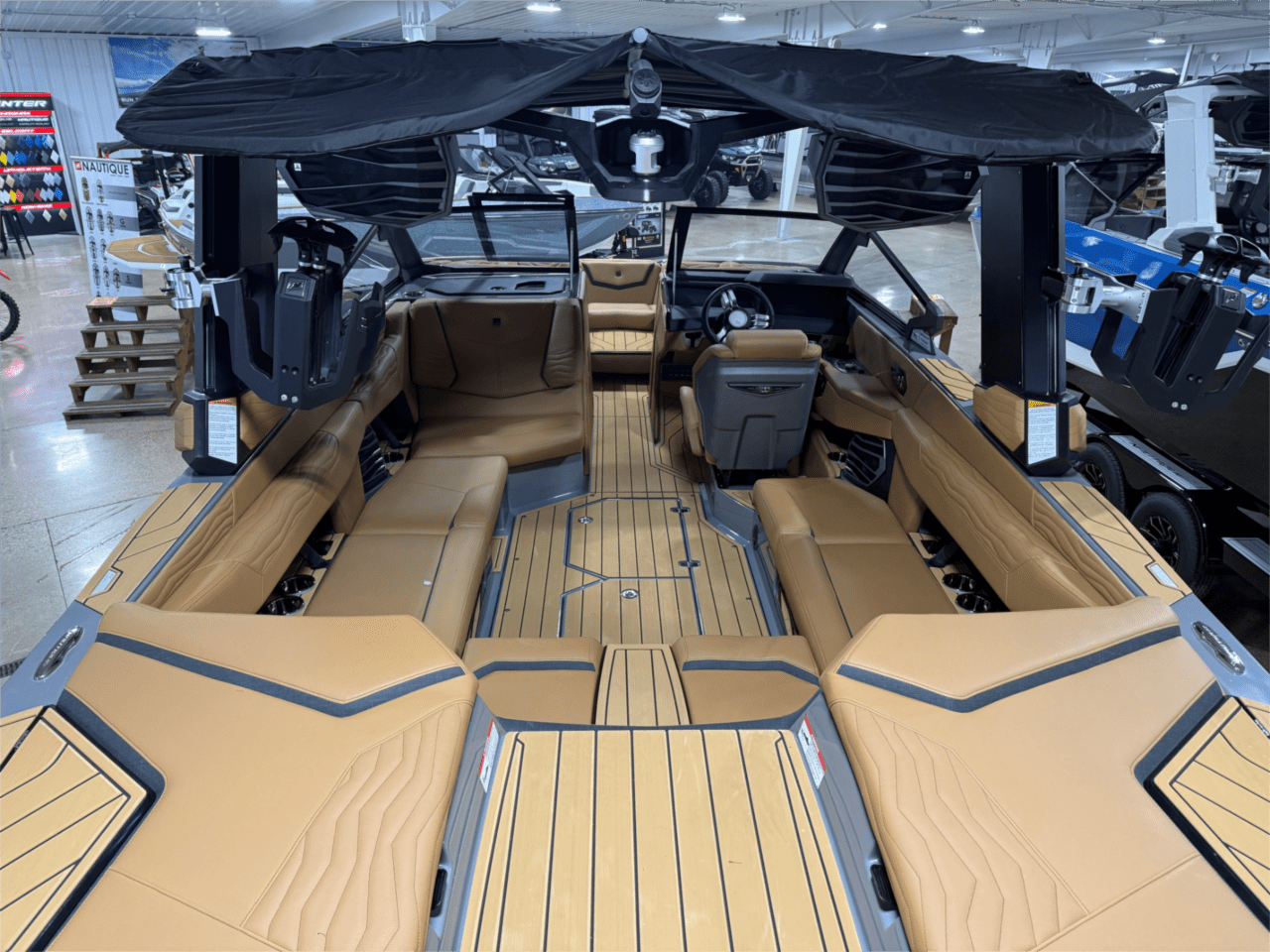2025 Nautique G23