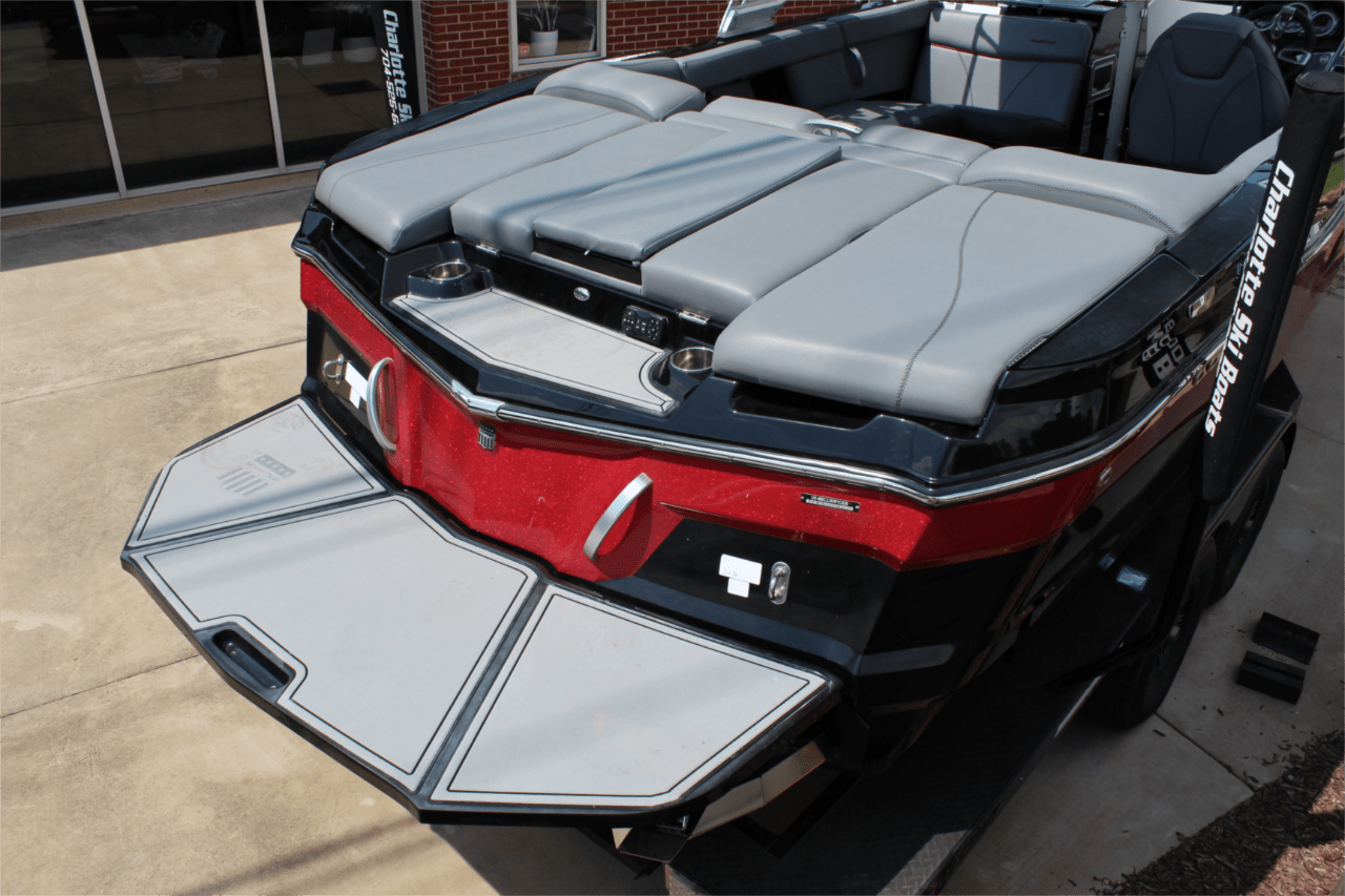 2020 MasterCraft XT22 – Excellent Condition!