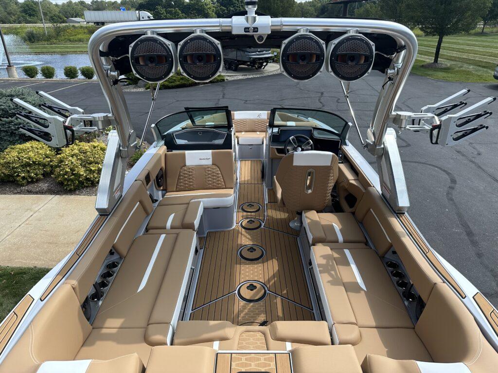 2025 MasterCraft X24