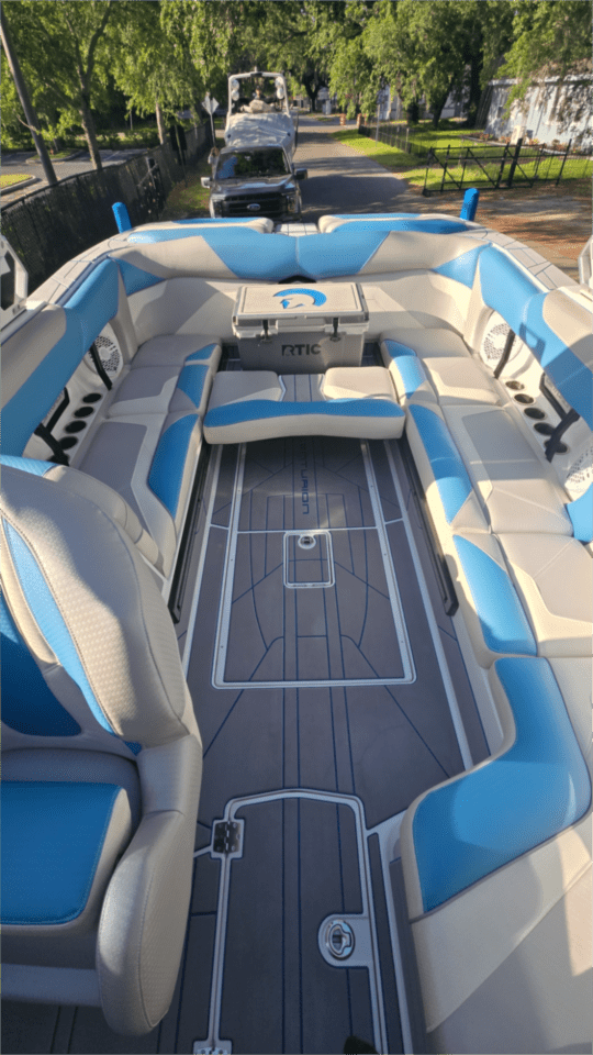 2023 Centurion RI245