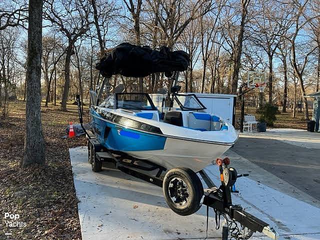 2019 Malibu Wakesetter LSV