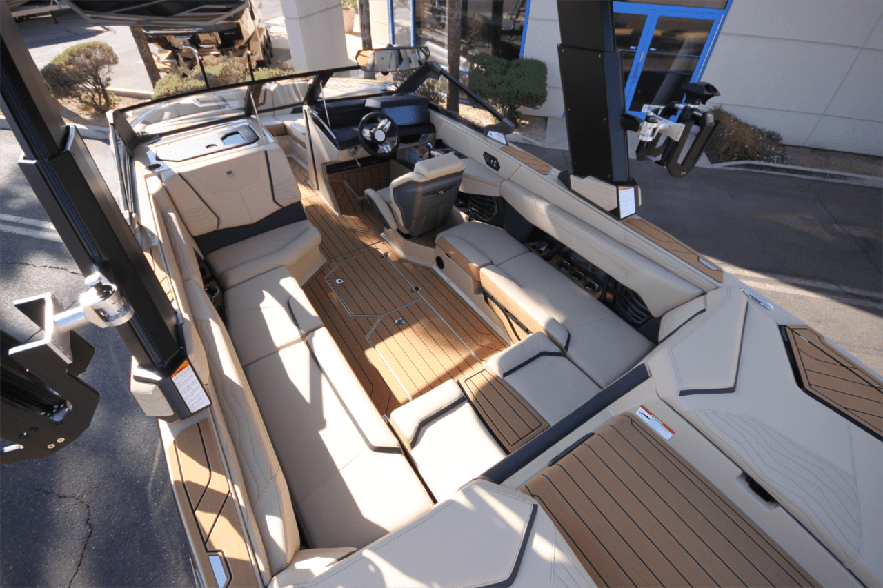 2025 Super Air Nautique G23 &#8220;Centennial Edition&#8221;