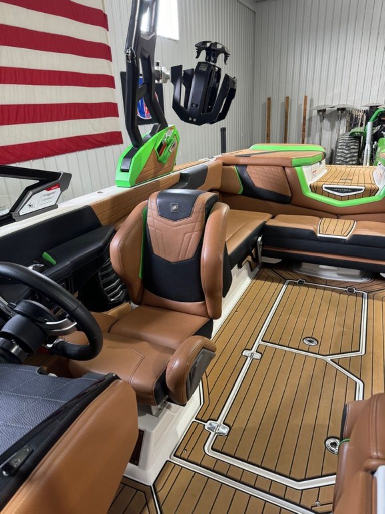 2021 Nautique Super Air Nautique G23